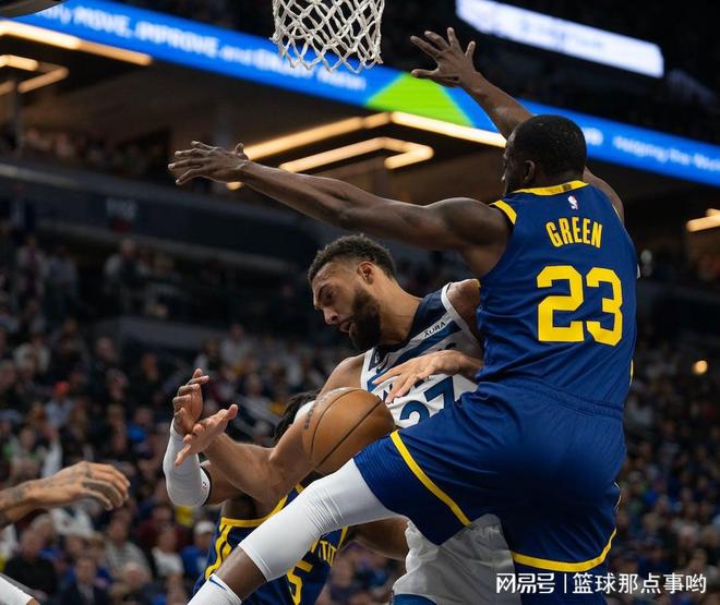 乐鱼体育登陆入口明尼苏达森林狼围绕欧篮联战术微调集结日回应争议，密尔沃基雄鹿迎来里程碑备战意大利杯都惊呆了的简单介绍